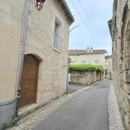 아파트 Confortable Au Coeur De Brantome, Terrasse Privee - Fr-1-616-487 *